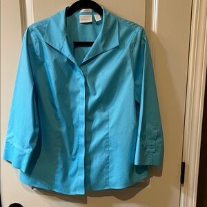 Chico's Blue Blouse no iron shirt Chico size 2
